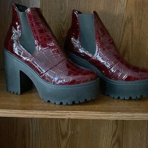 Bootie made in Italy! Brand-new!